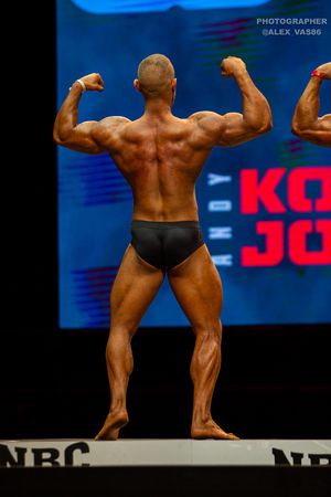 СLASSIC PHYSIQUE 173